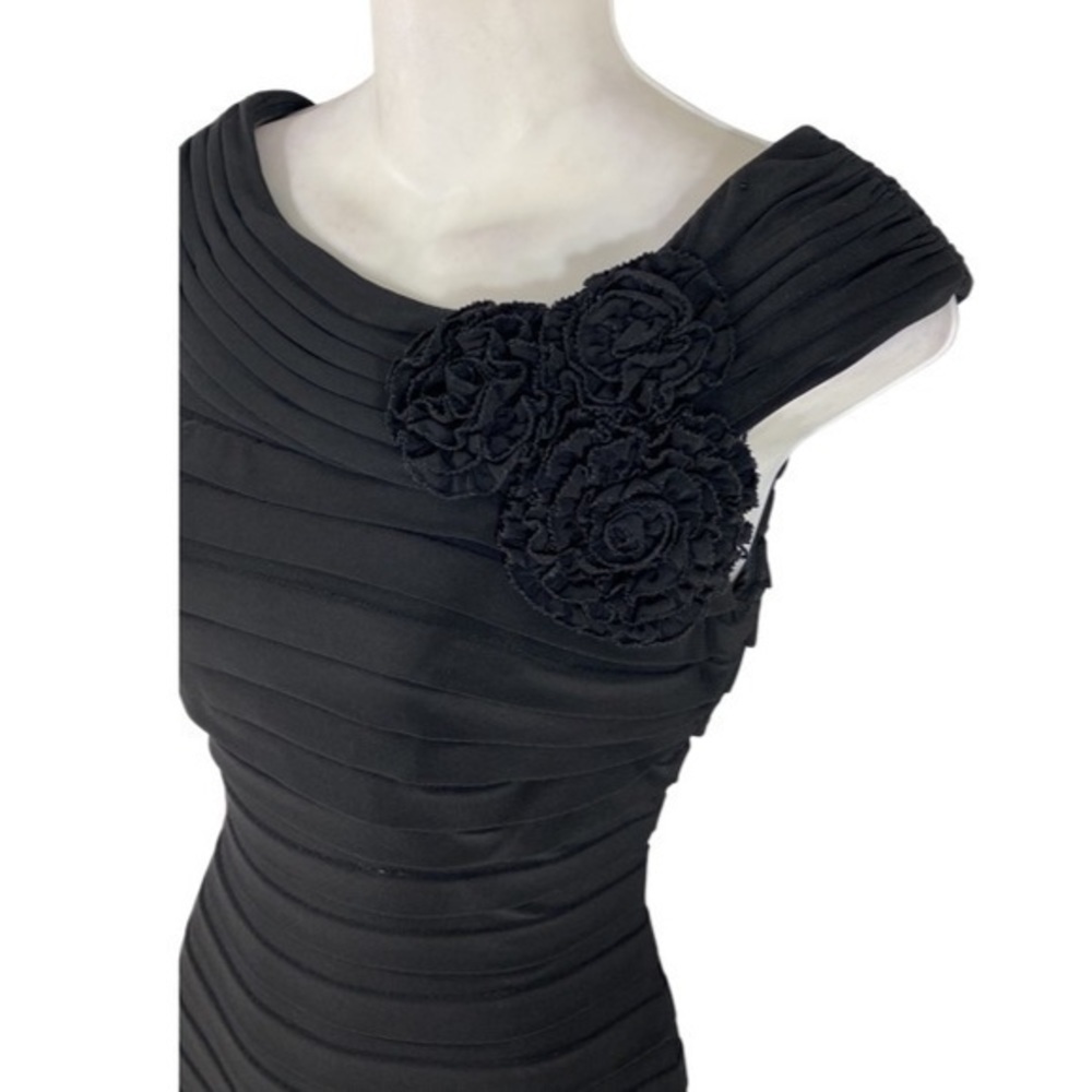 Adrianna Papell black banded jersey sheath dress T12 - Picture 6 of 12